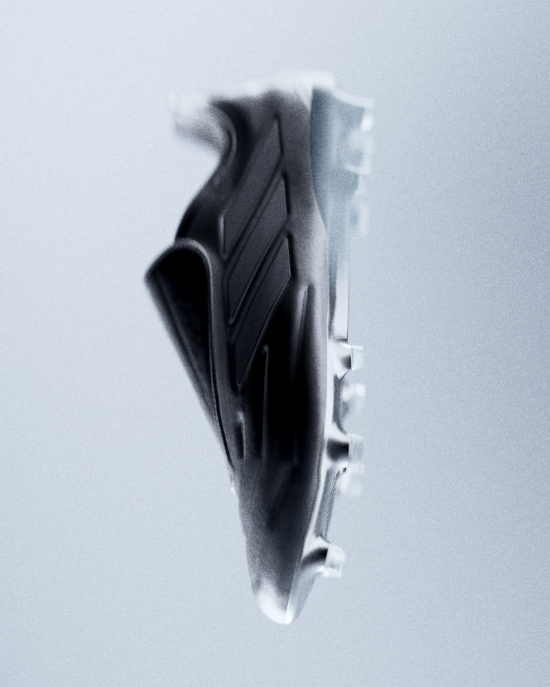 Adidas Prada - © Services Généraux